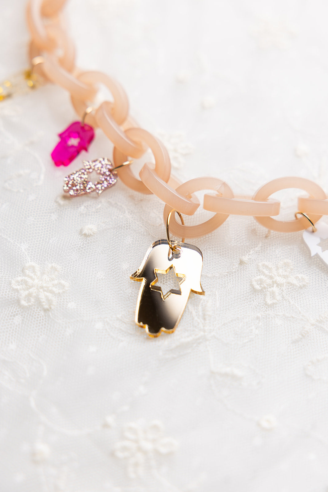 Liam Chunky Hamsa Charm Necklace