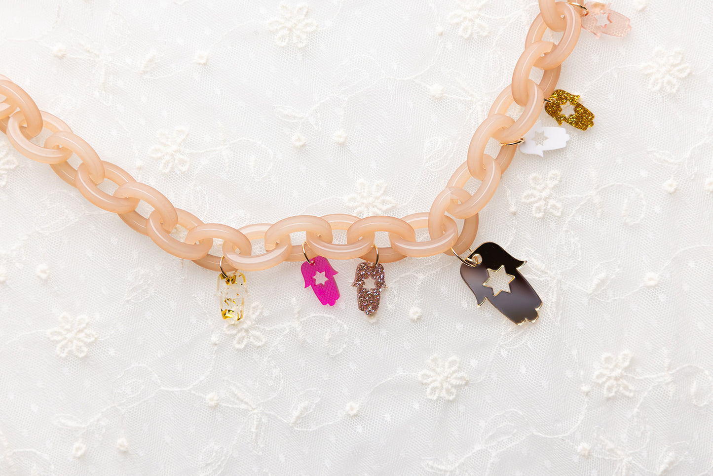 Liam Chunky Hamsa Charm Necklace