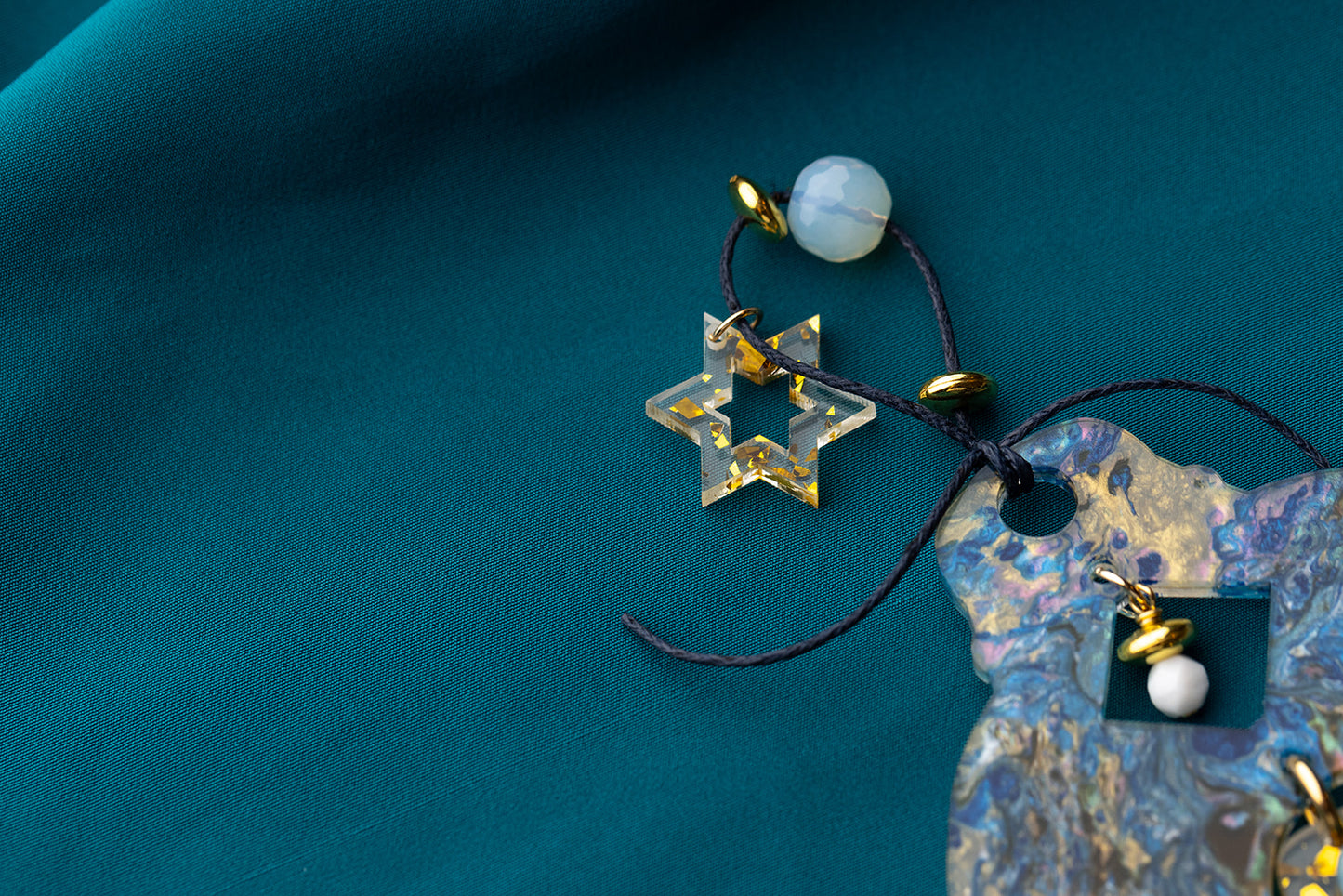 Tehilah XL Wall Hamsa