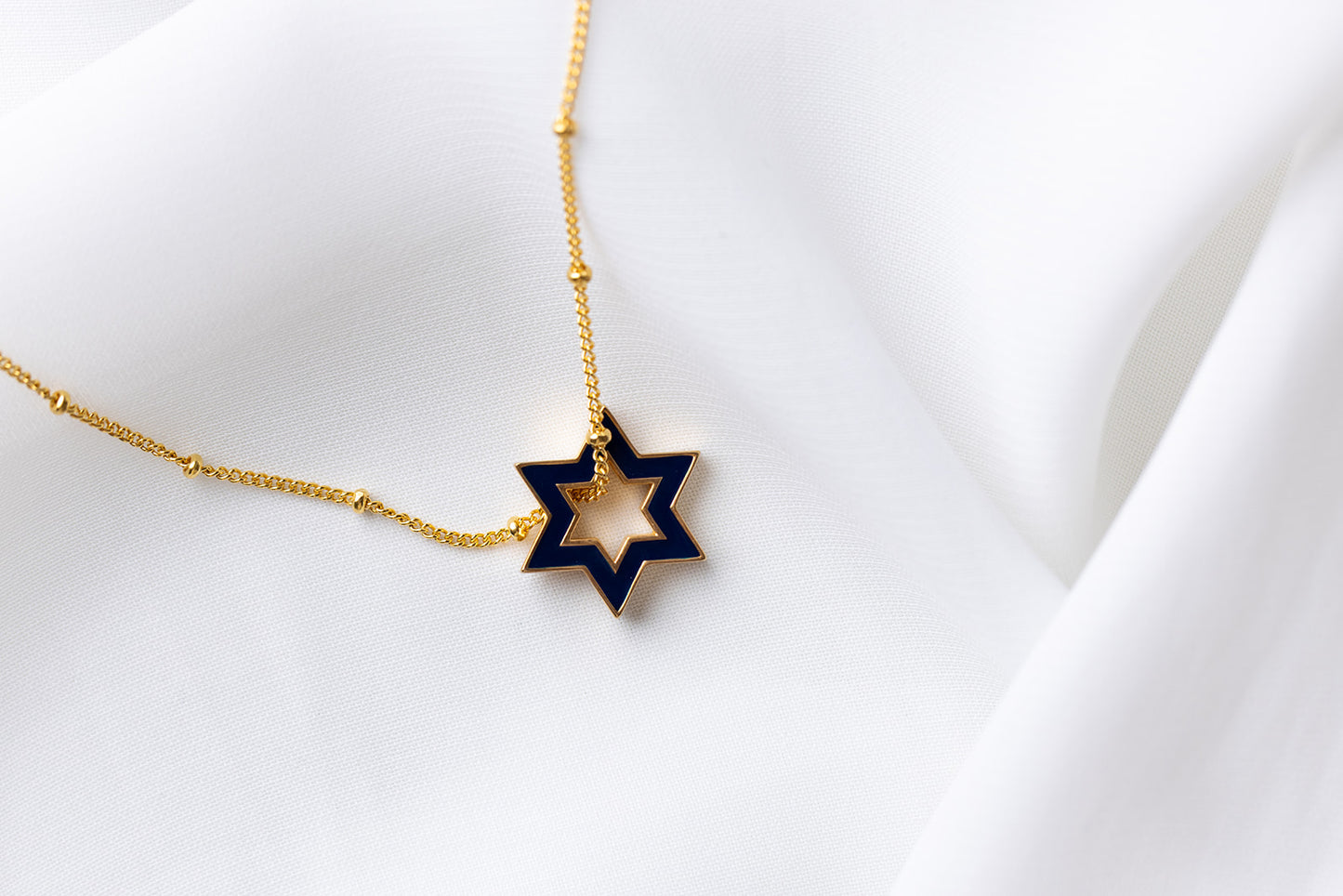 Beit Tidhar Floating Magen Necklace