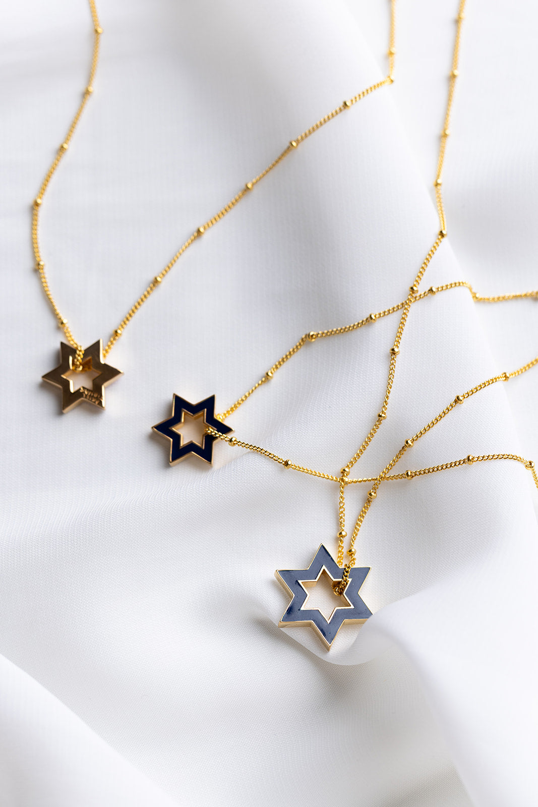 Beit Tidhar Floating Magen Necklace