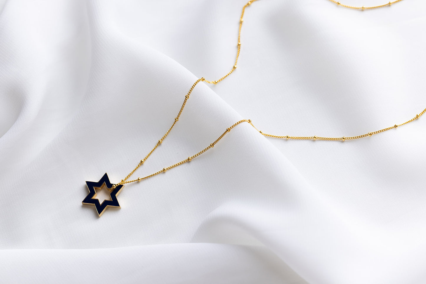 Beit Tidhar Floating Magen Necklace