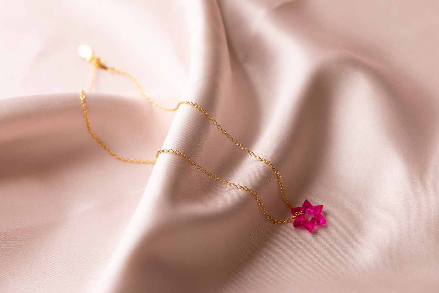 Petite Floating Magen Necklace - Magenta