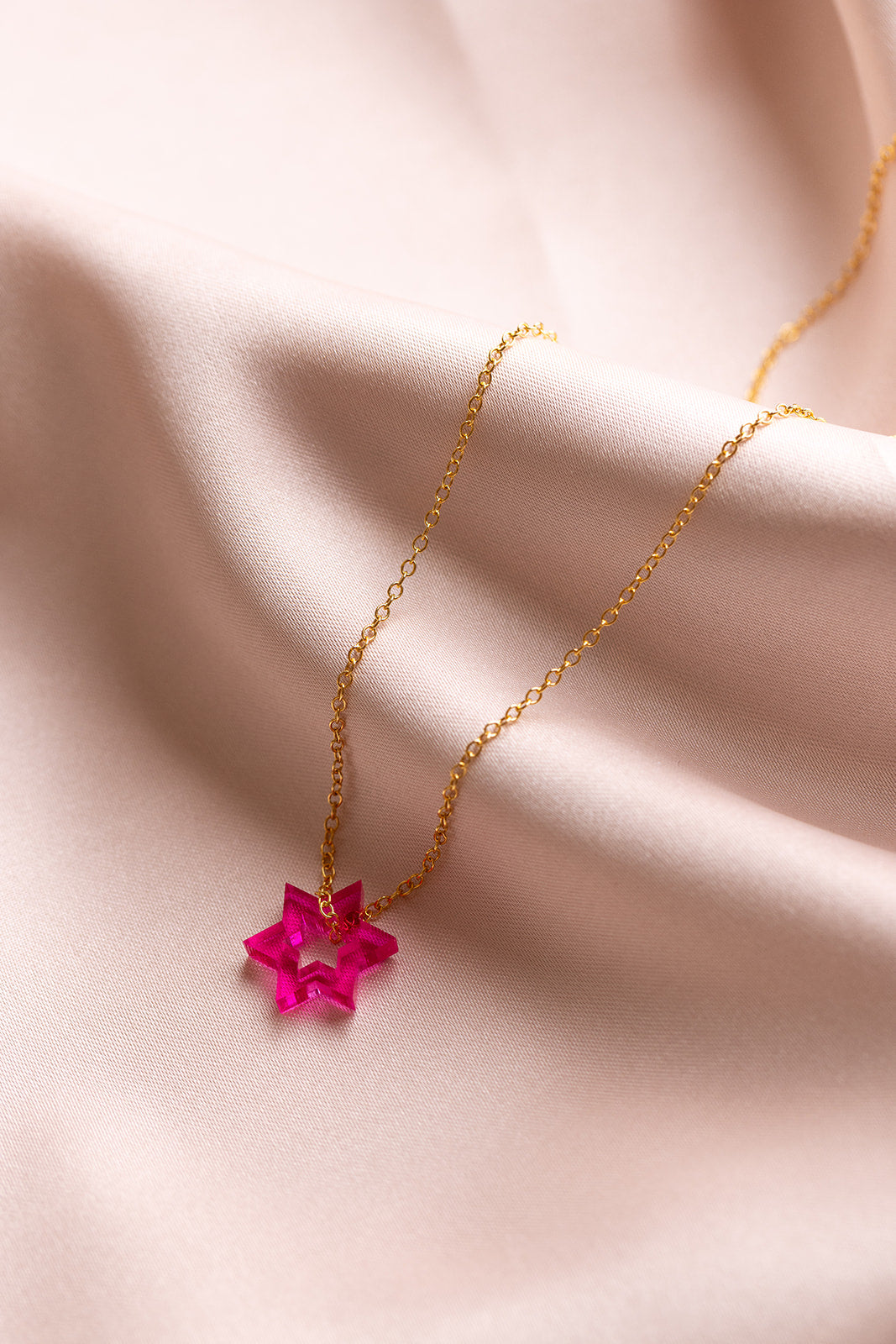 Petite Floating Magen Necklace - Magenta