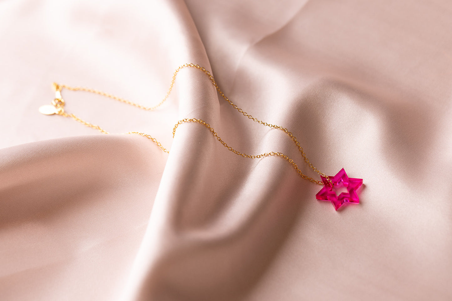 Petite Floating Magen Necklace - Magenta