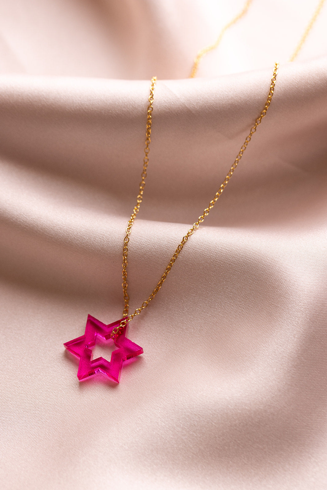 Petite Floating Magen Necklace - Magenta