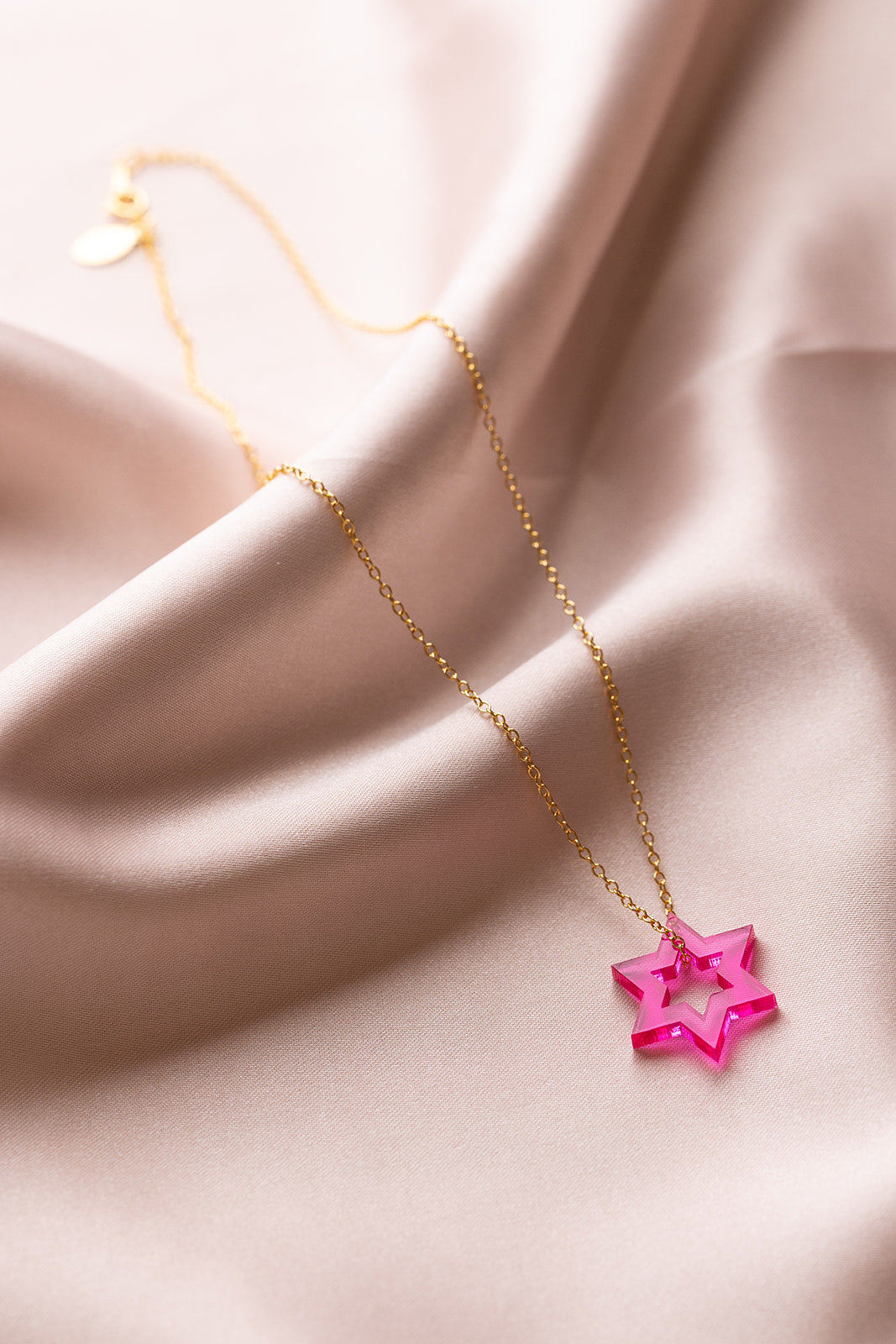 Petite Floating Magen Necklace - Magenta