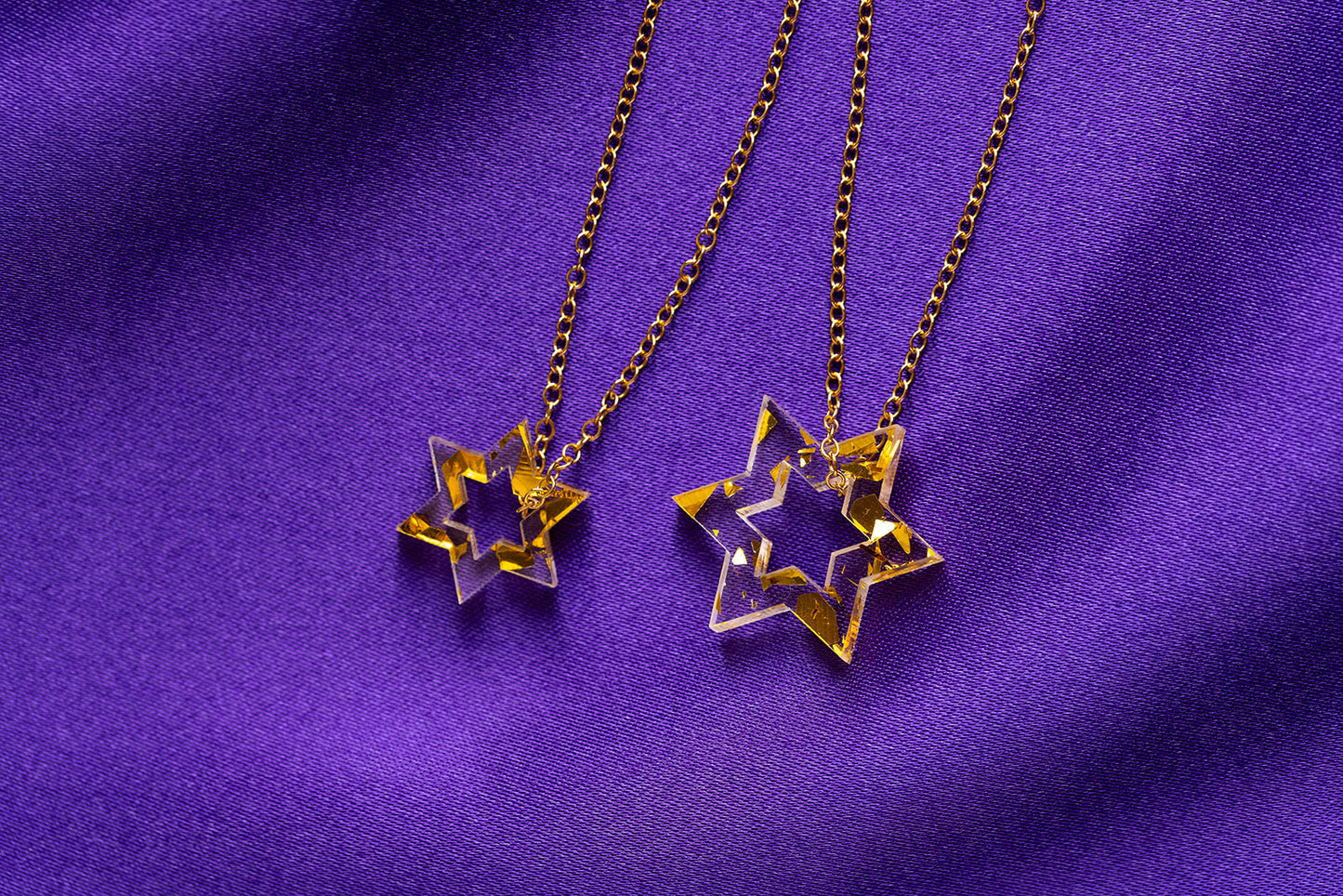 Floating Magen Charm (No Chain)