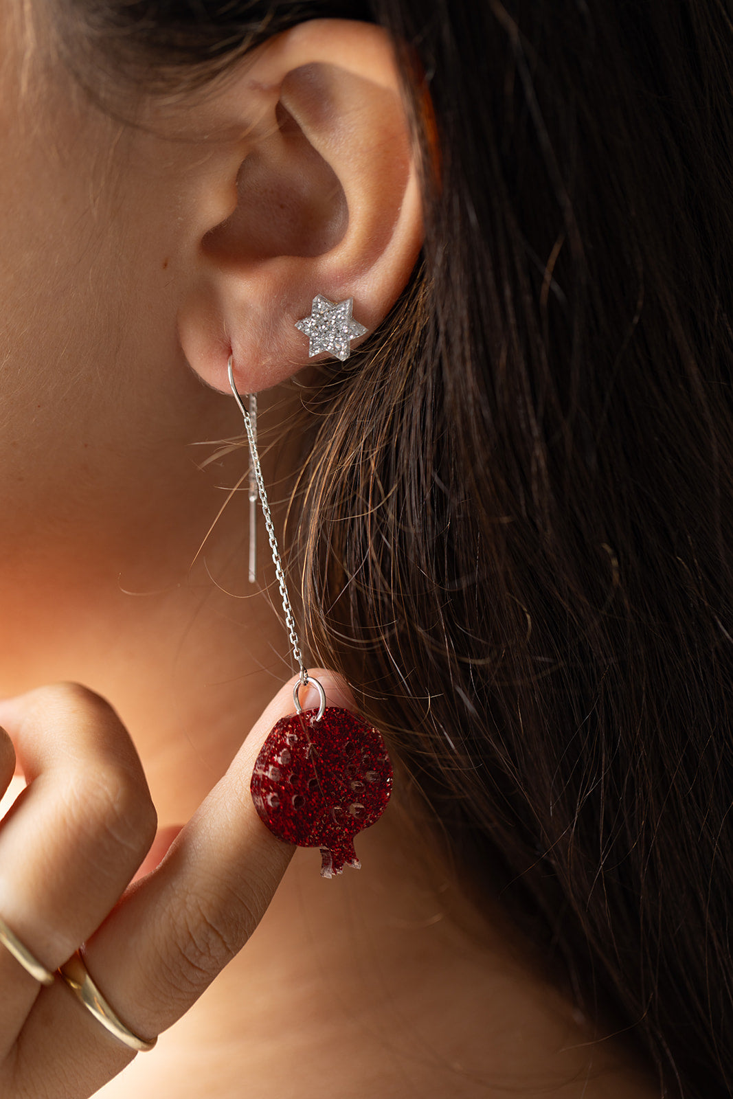 Pomegranate Threaders Red Glitter