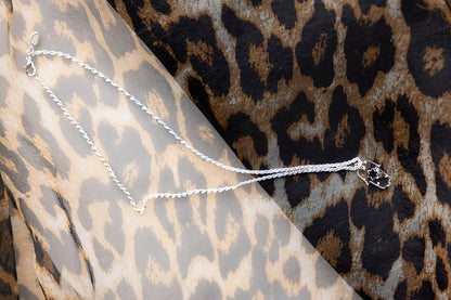 Yael Necklace - Hamsa Motif