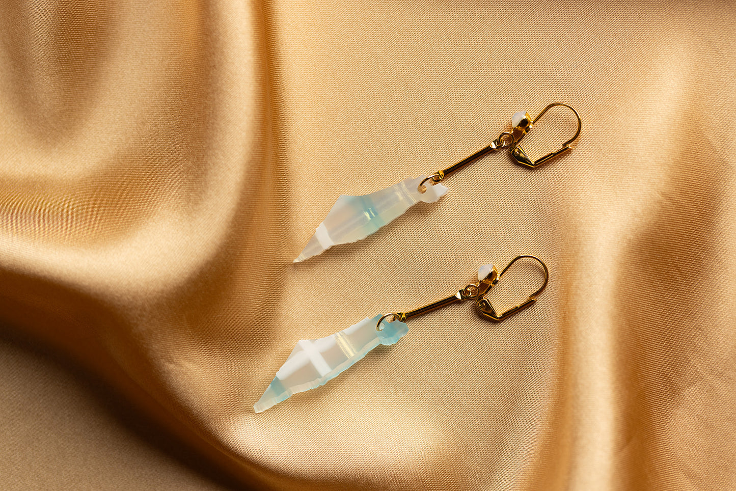 Tziona Israel Dangles