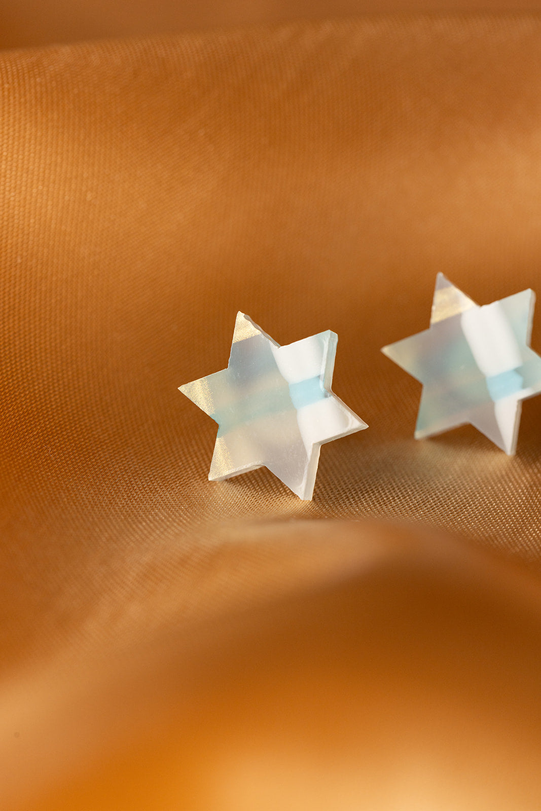 Retro Magen Studs