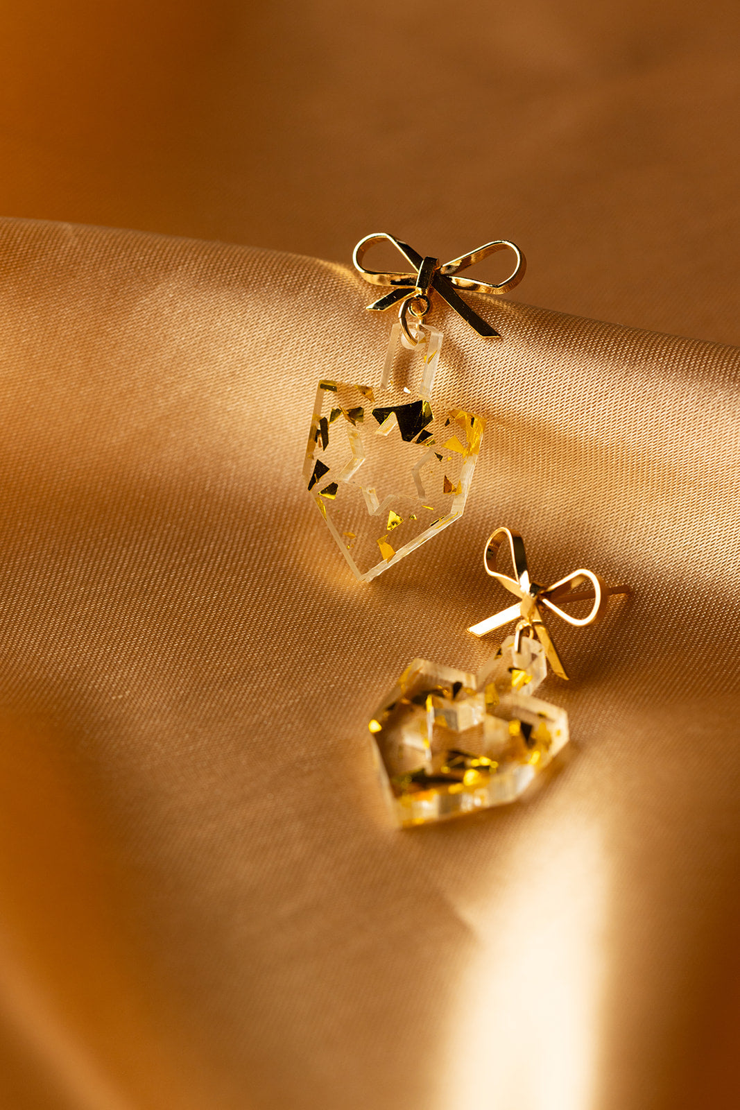 Dreidel Bow Mini Dangles