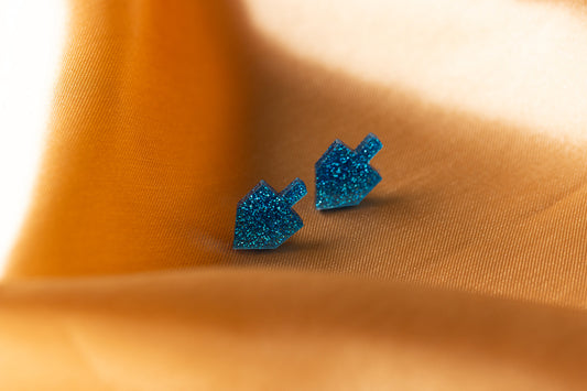 Shoshi Dreidel Studs