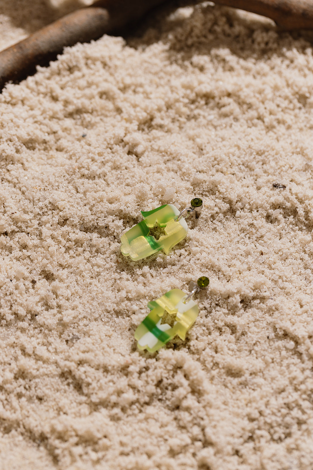 Hamsa Mini Dangles - Limonana