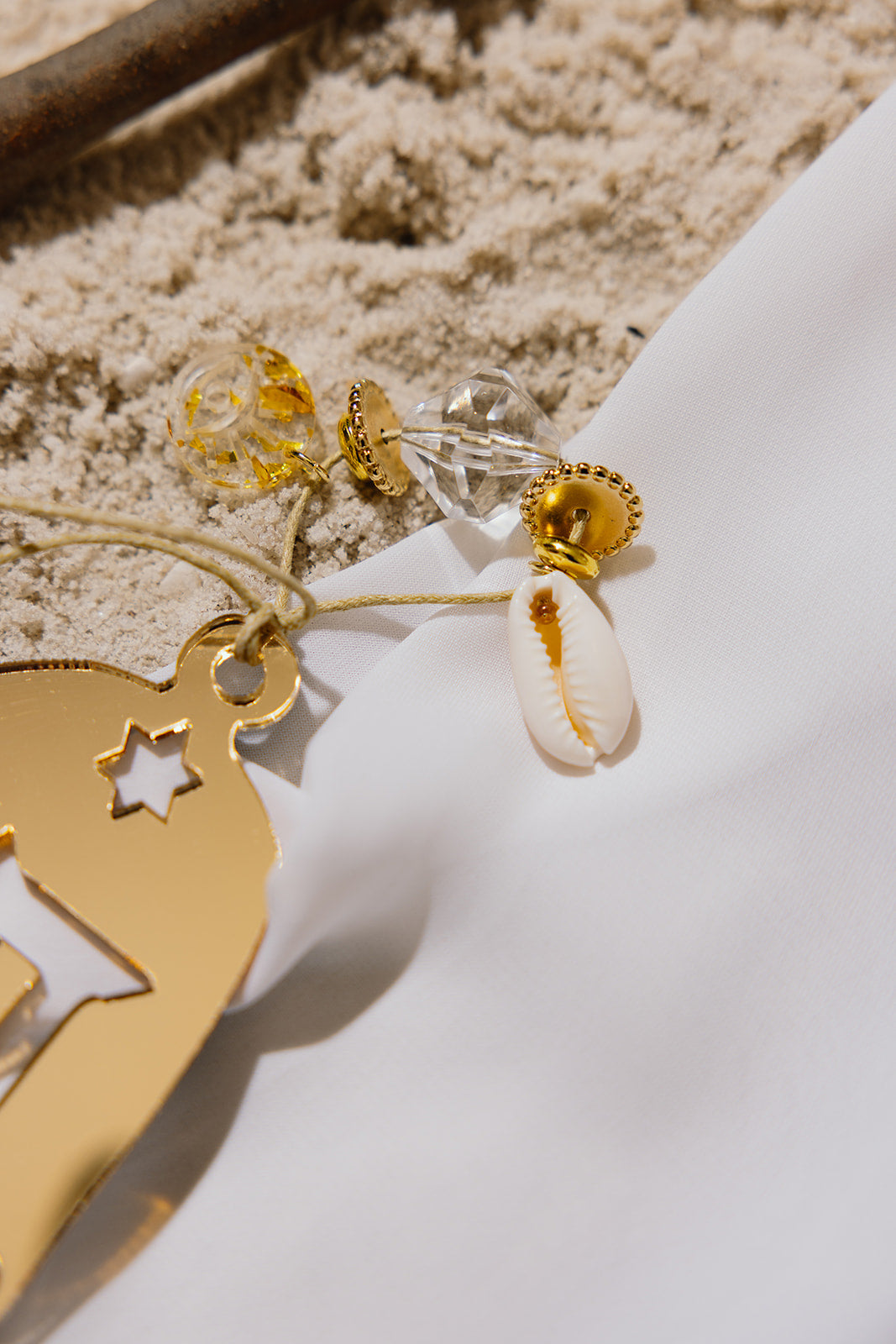 Chai חי Wall Hamsa