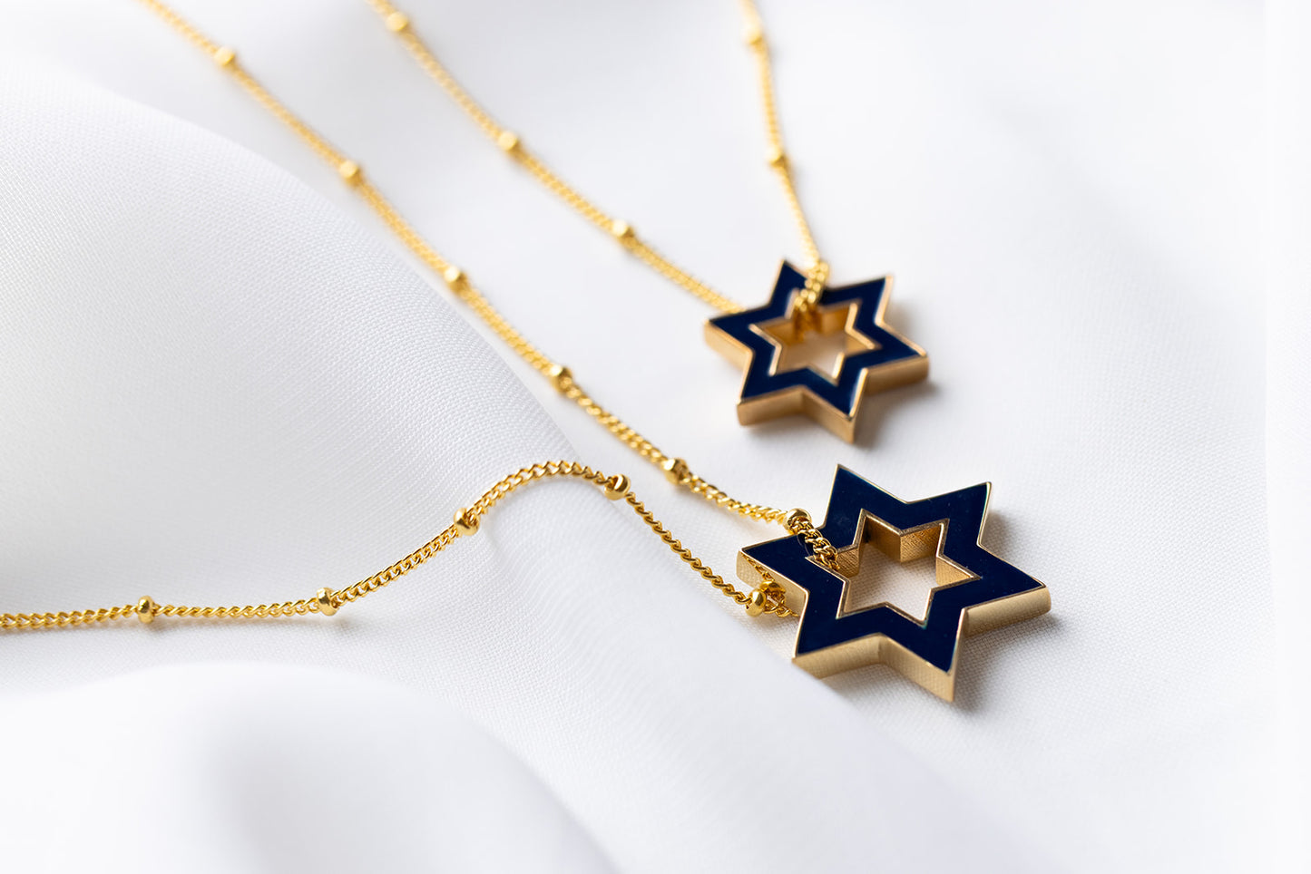 Beit Tidhar Floating Magen Necklace