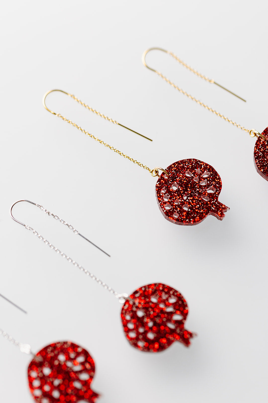 Pomegranate Threaders Red Glitter