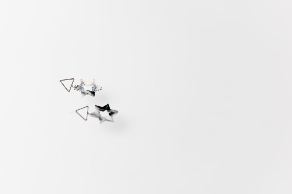 Libby Magen David Petite Dangles