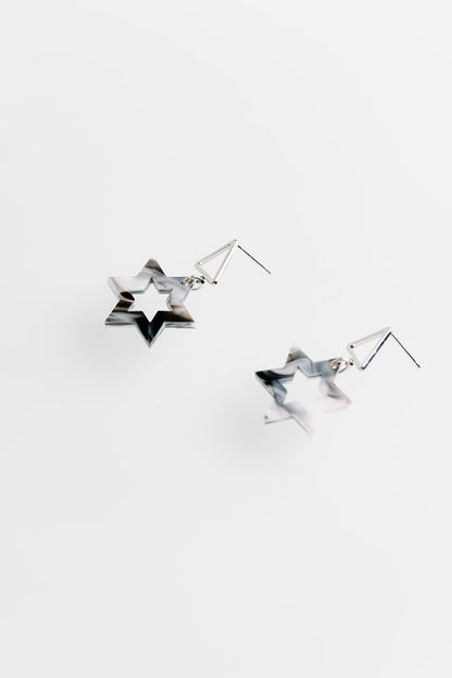 Libby Magen David Petite Dangles