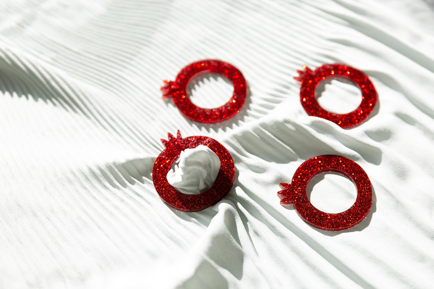 Pomegranate Napkin Rings Set - Red Glitter
